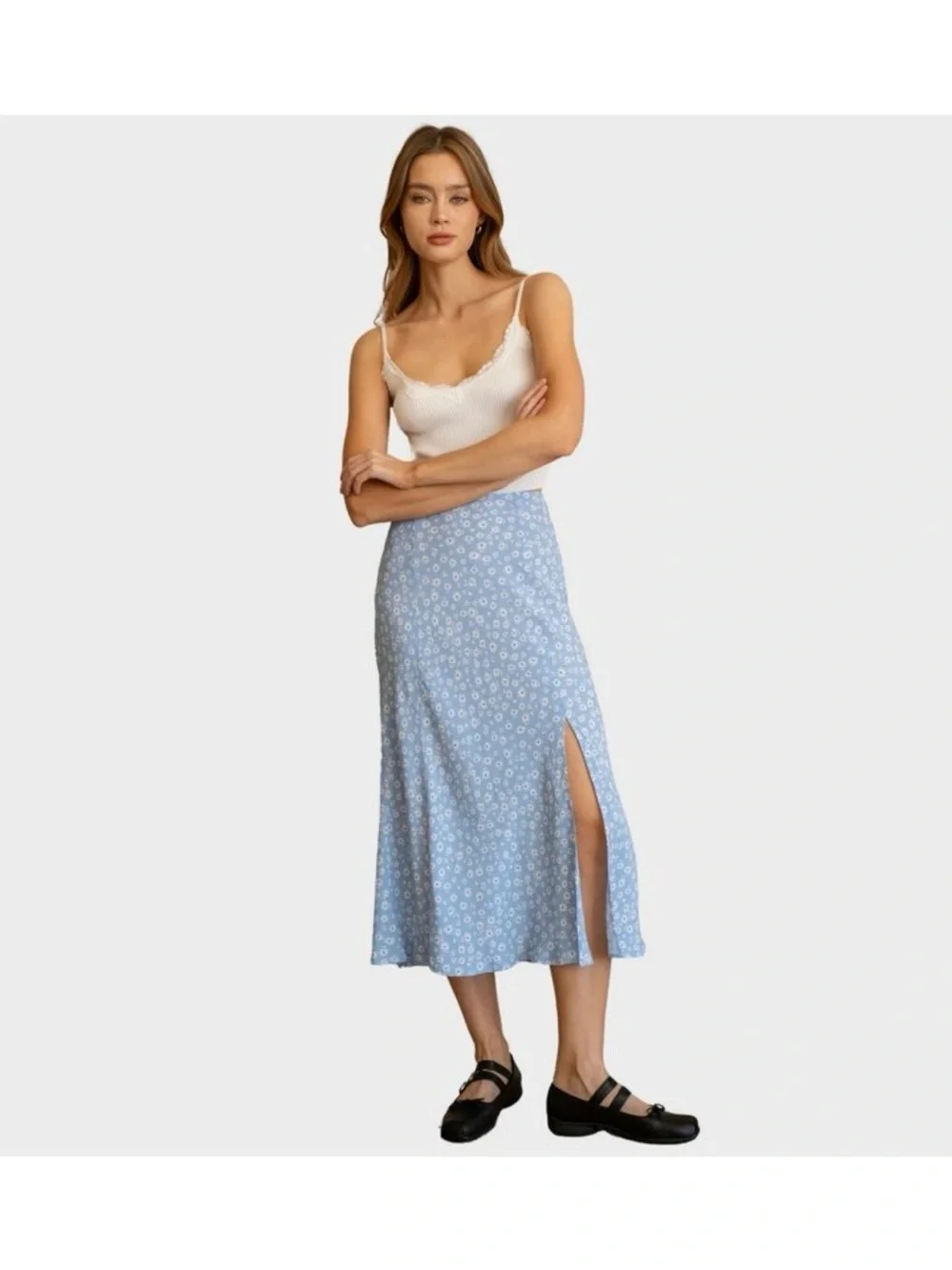 August Sky Blue Daisy Print Midi Skirt - Picture 2 of 6